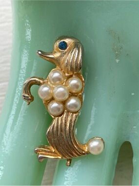 Vintage Gold-Tone Faux Pearl Poodle Brooch with Blue Eye